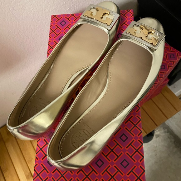 Tory Burch gigi pump spark gold size6 - Picture 3 of 6
